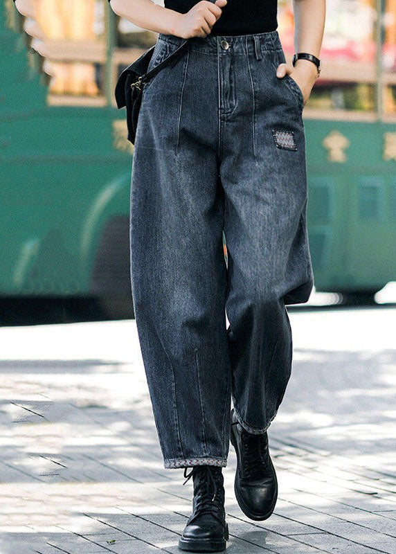 Well Tailored Pants with a Graceful Silhouette
