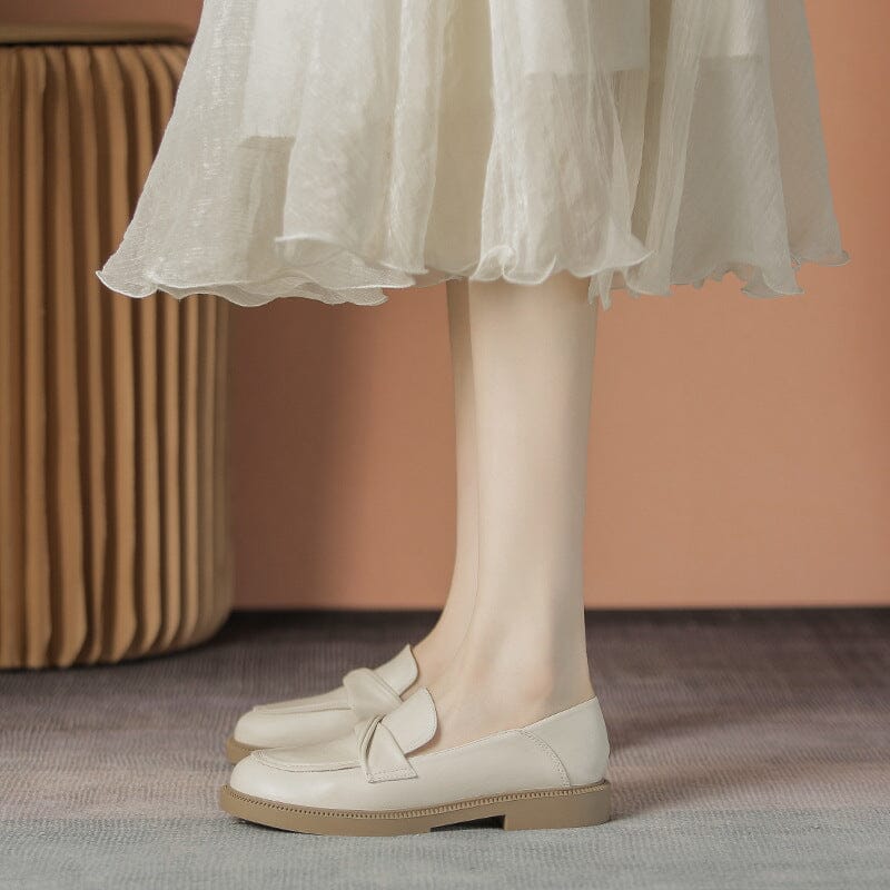 Graceful Orthopedic Loafers for Modern Look