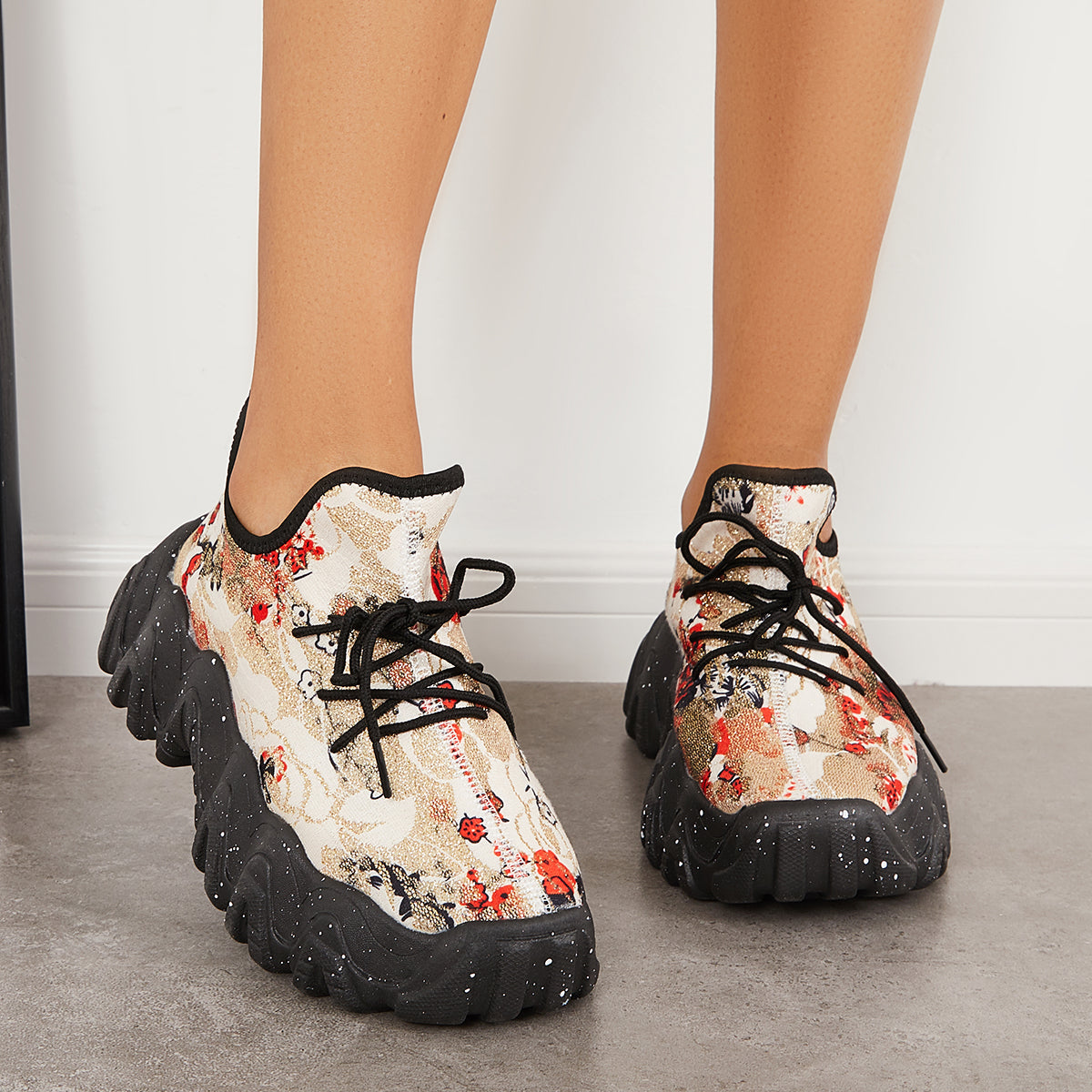 Chic Orthopedic Sneakers with Unique Design