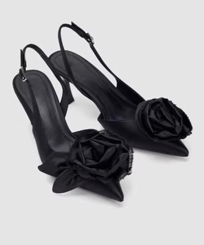 Graceful Orthopedic Sandals for Modern Look