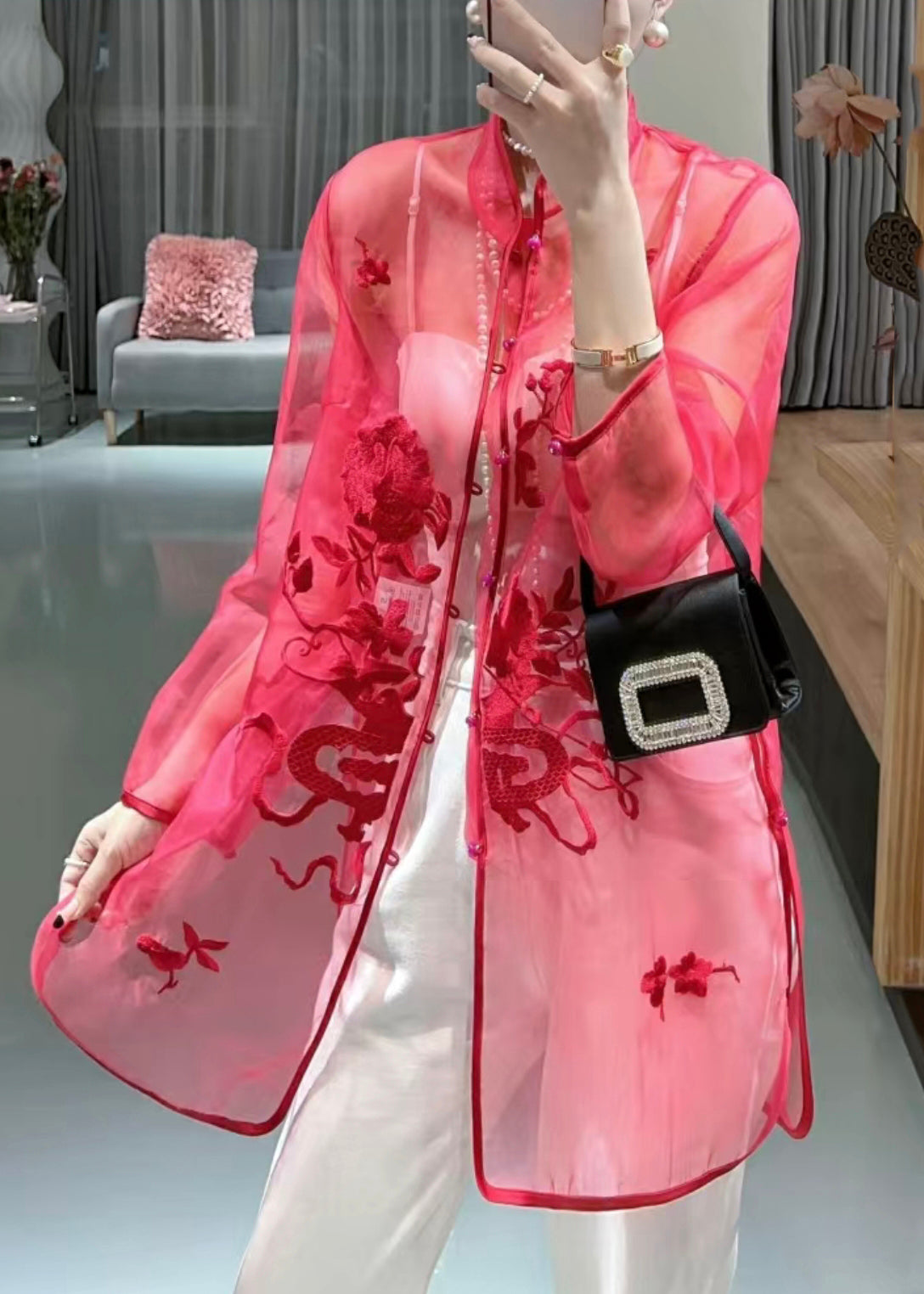 Gracefully Styled Blouse for Any Occasion