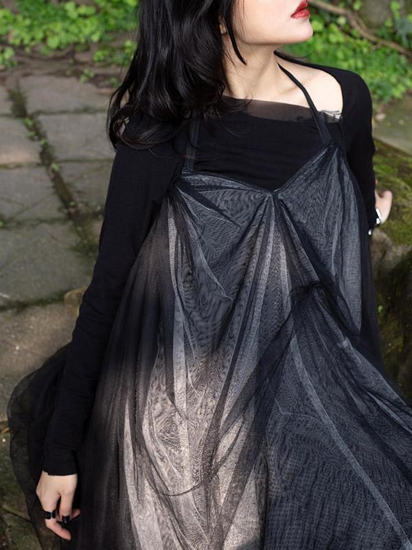 Effortlessly Elegant Garment with a Timeless Design