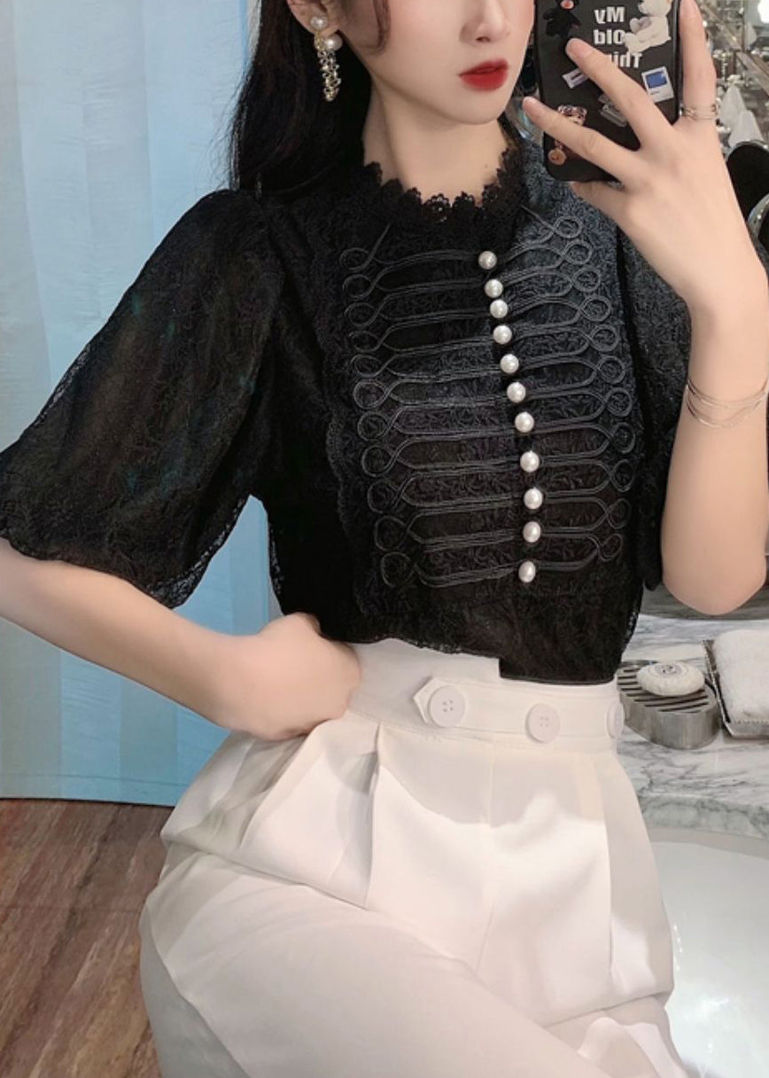 Classic Vintage Top with a Flattering Fit