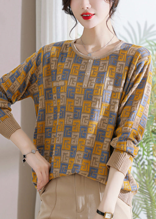 Beautifully Finished Sweater in a Timeless Design