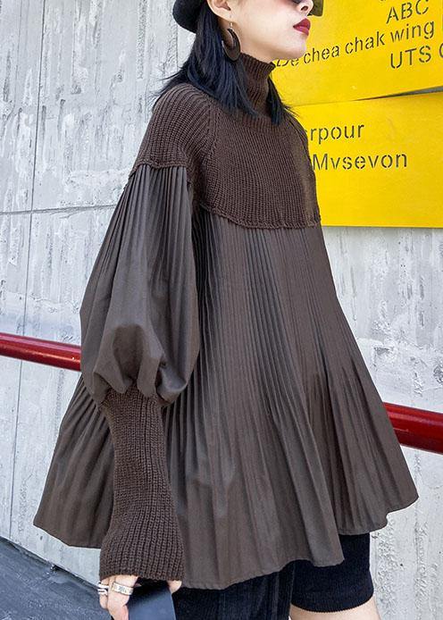 Beautifully Finished Sweater in a Timeless Design