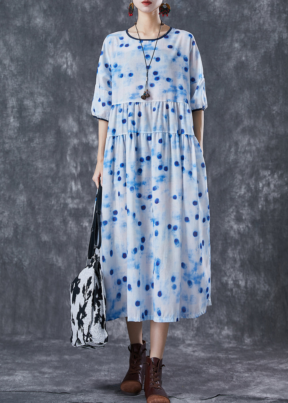 Beautifully Crafted Dress in a Classic Style
