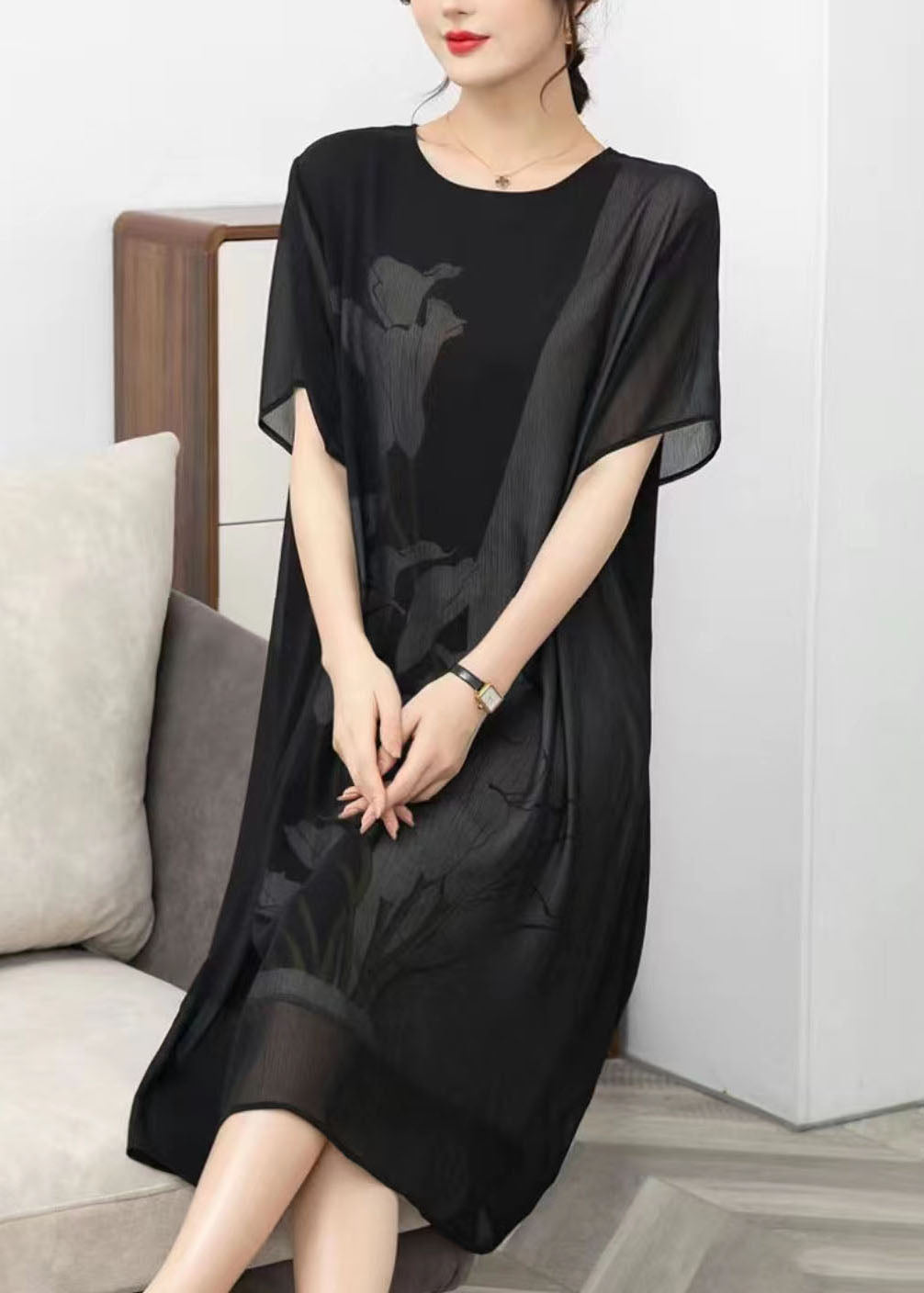 Sophisticated Dress with a Clean Classic Look