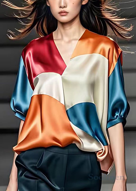 Sophisticated Blouse with a Clean Classic Look