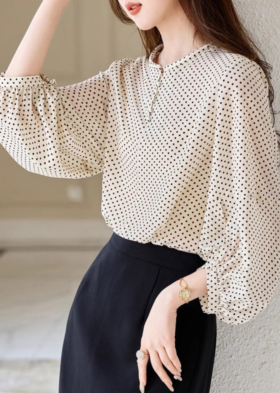 Polished Top with an Effortless Classic Look