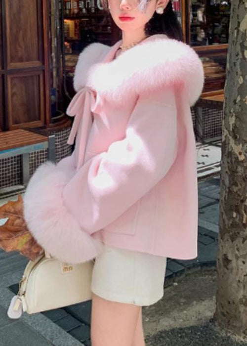 Beautifully Finished Coat in a Timeless Design