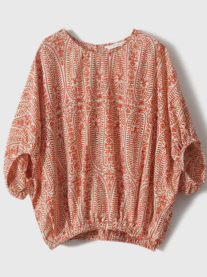 Elegantly Styled Blouse for Everyday Wear