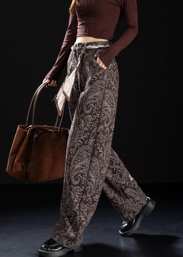 Classic Vintage Pants with a Flattering Fit