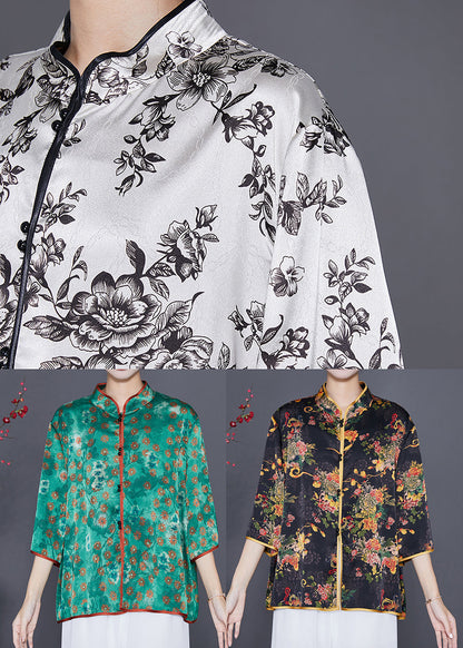 A Vintage Style Blouse with Delicate Timeless Details