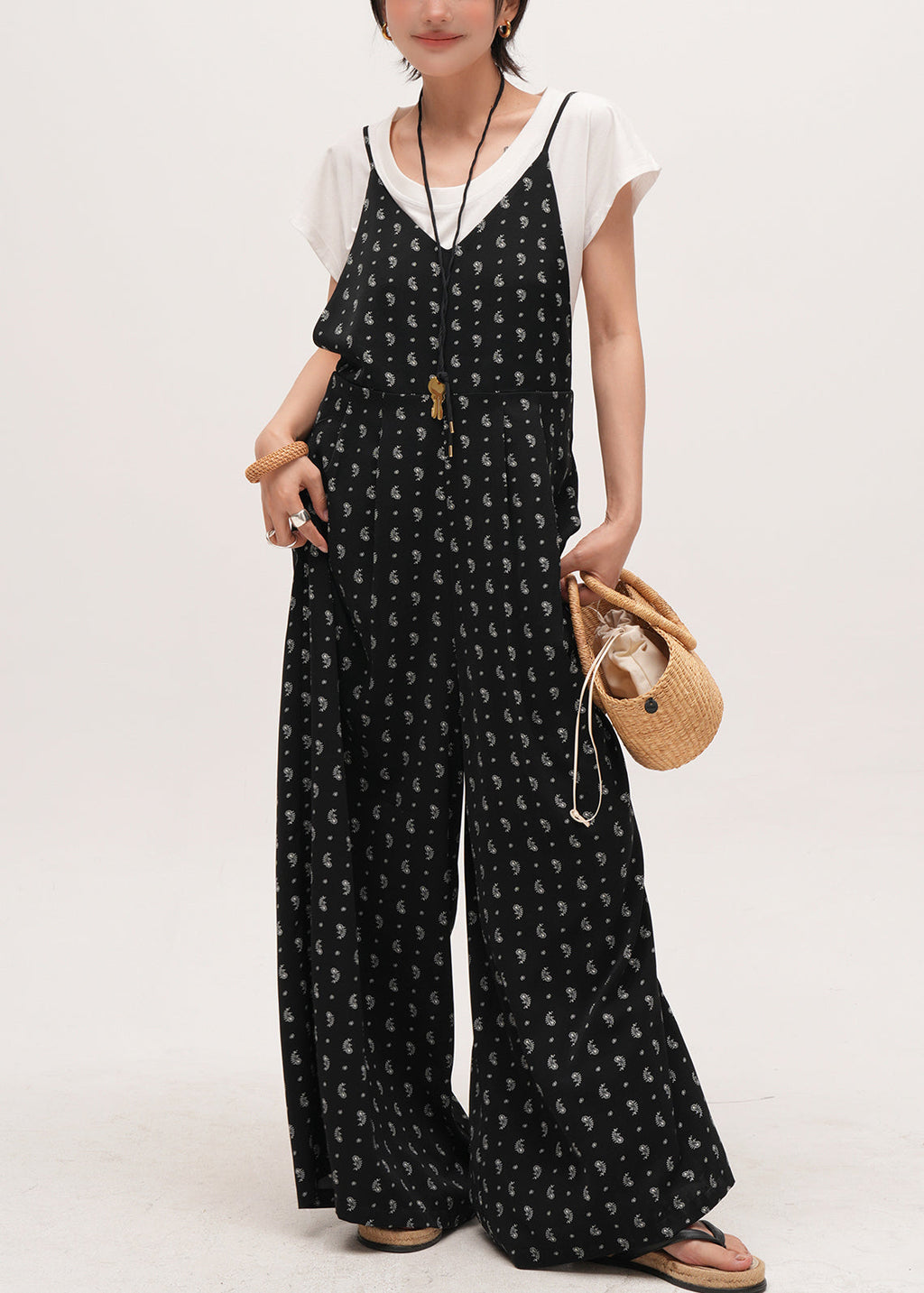 Sophisticated Garment with a Clean Classic Look
