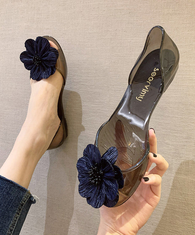 Graceful Orthopedic Sandals for Modern Look