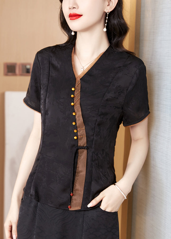 Polished Shirt with an Effortless Classic Look