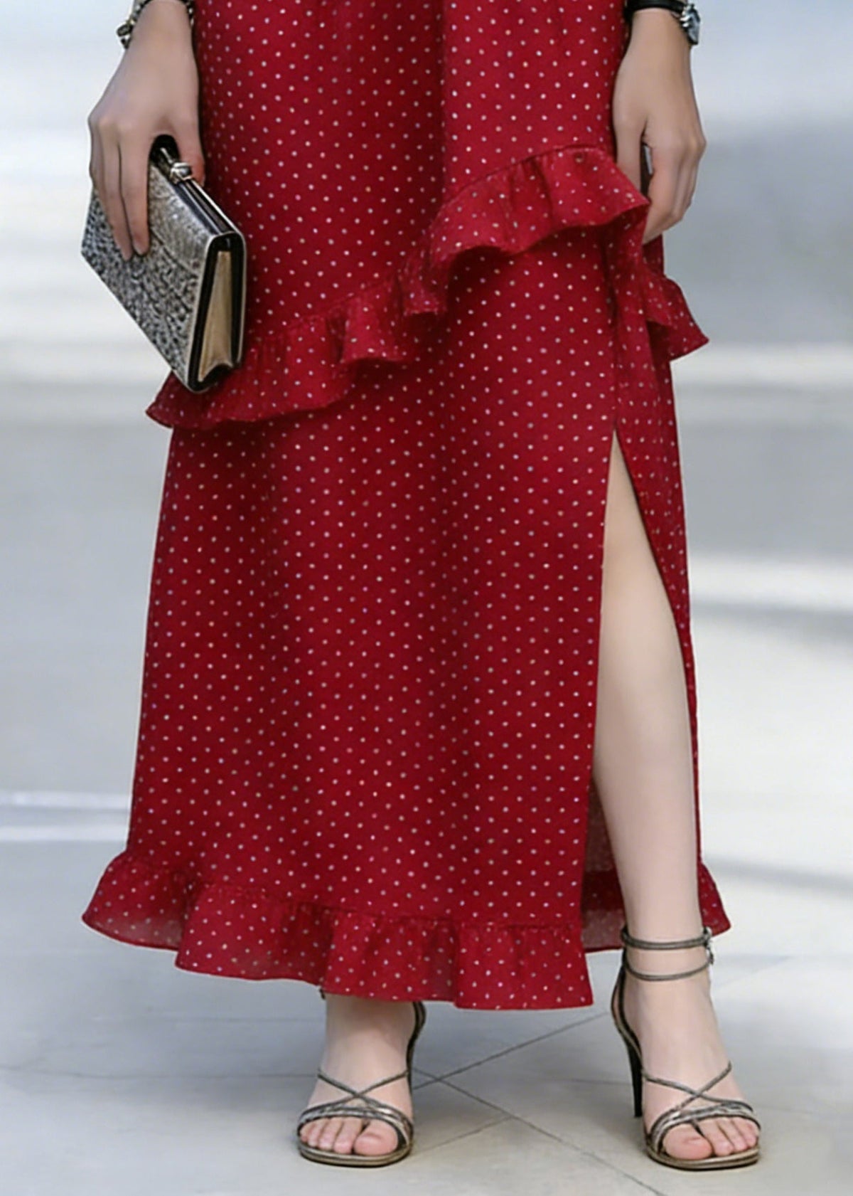 Sophisticated Garment with a Clean Classic Look