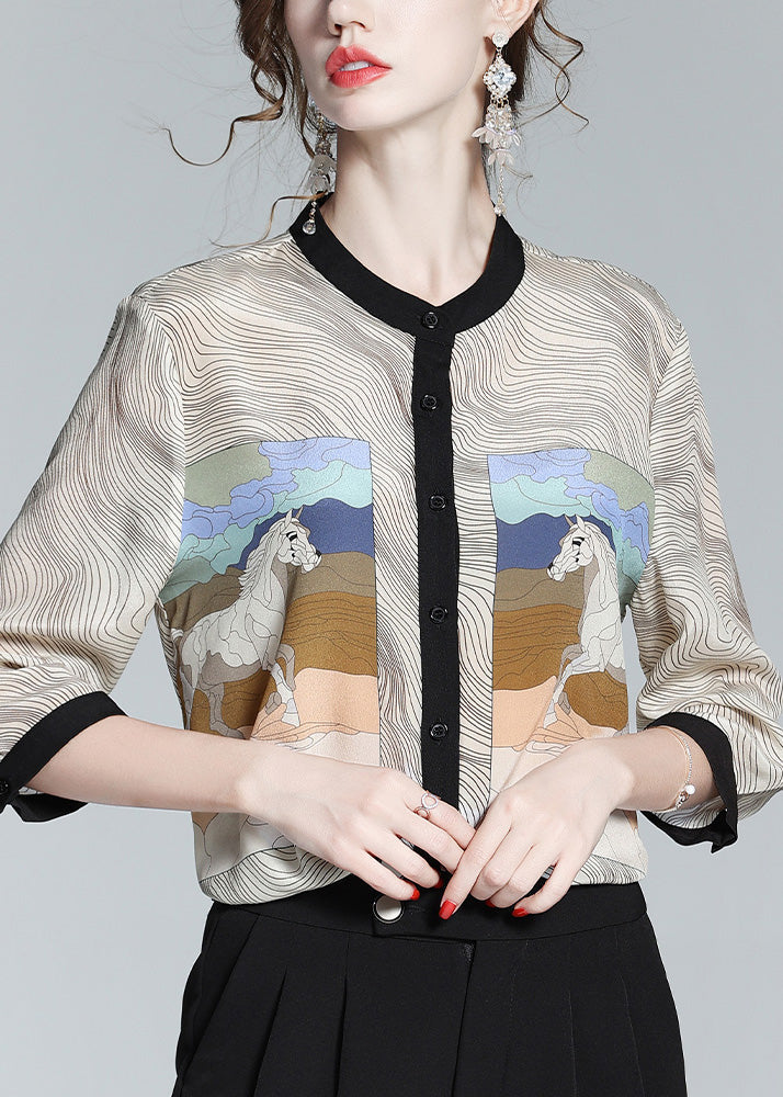 Well Tailored Shirt with a Graceful Silhouette