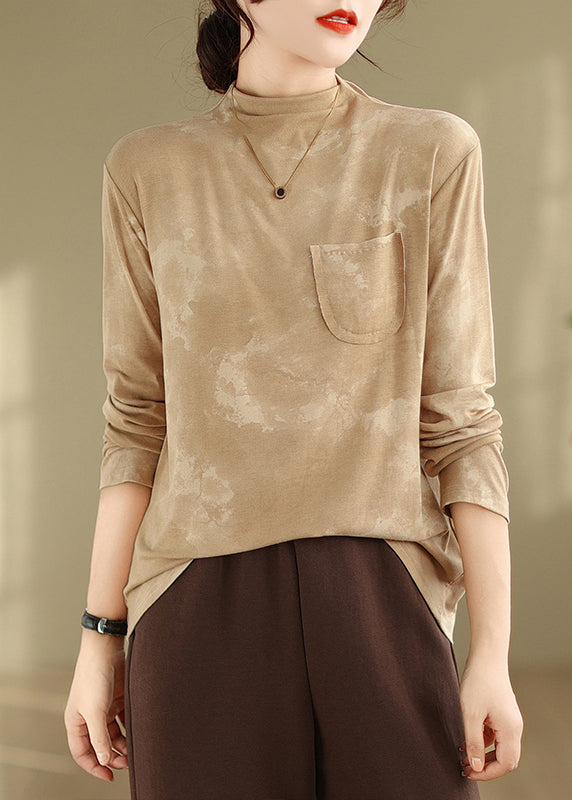 Classic Vintage Top with a Flattering Fit