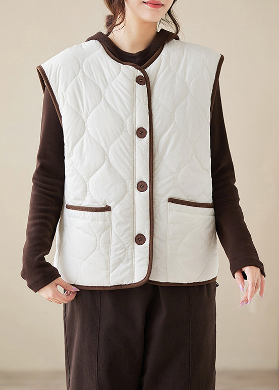 Elegantly Styled Coat for Everyday Wear
