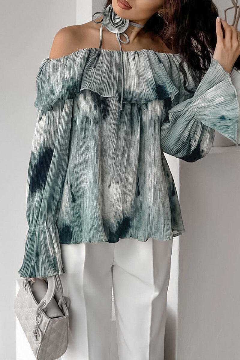 Gracefully Styled Blouse for Any Occasion
