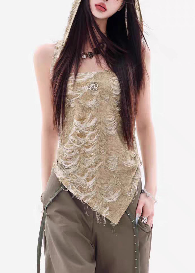 A Vintage Style Top with Delicate Timeless Details