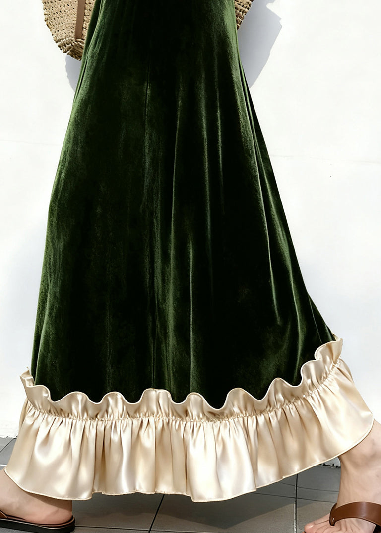 Beautifully Finished Garment in a Timeless Design