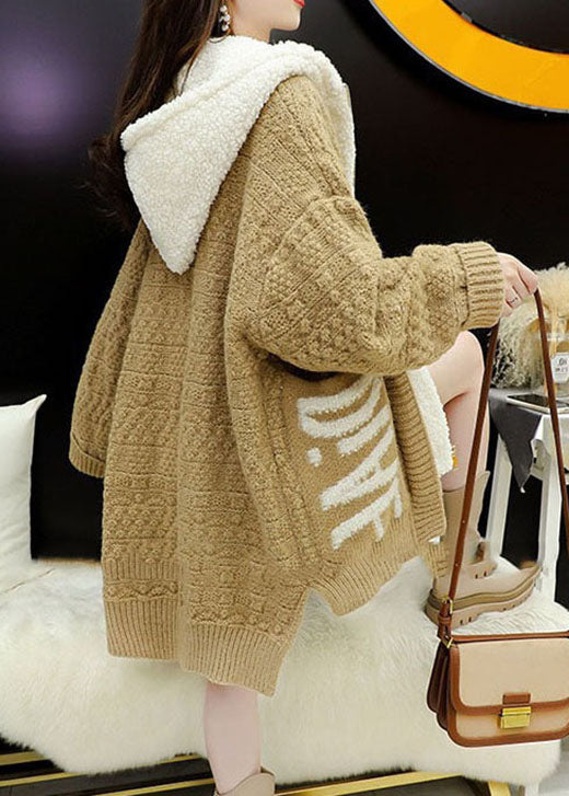 Gracefully Styled Coat for Any Occasion