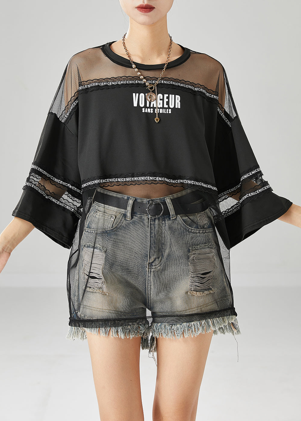 Polished Top with an Effortless Classic Look