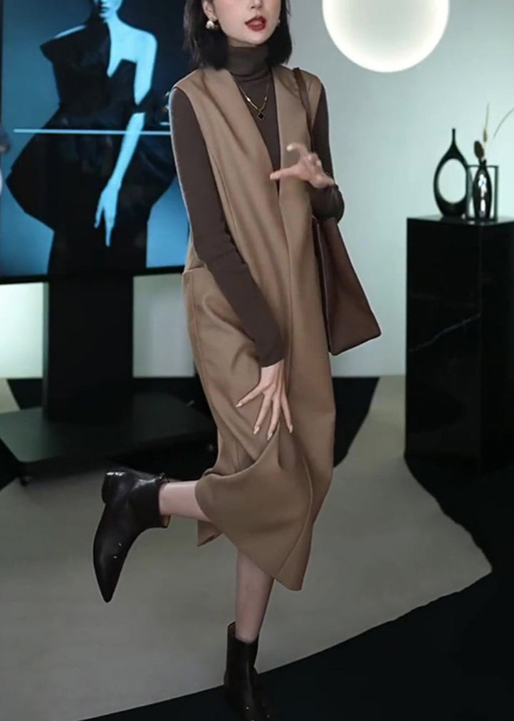 Sophisticated Dress with a Clean Classic Look