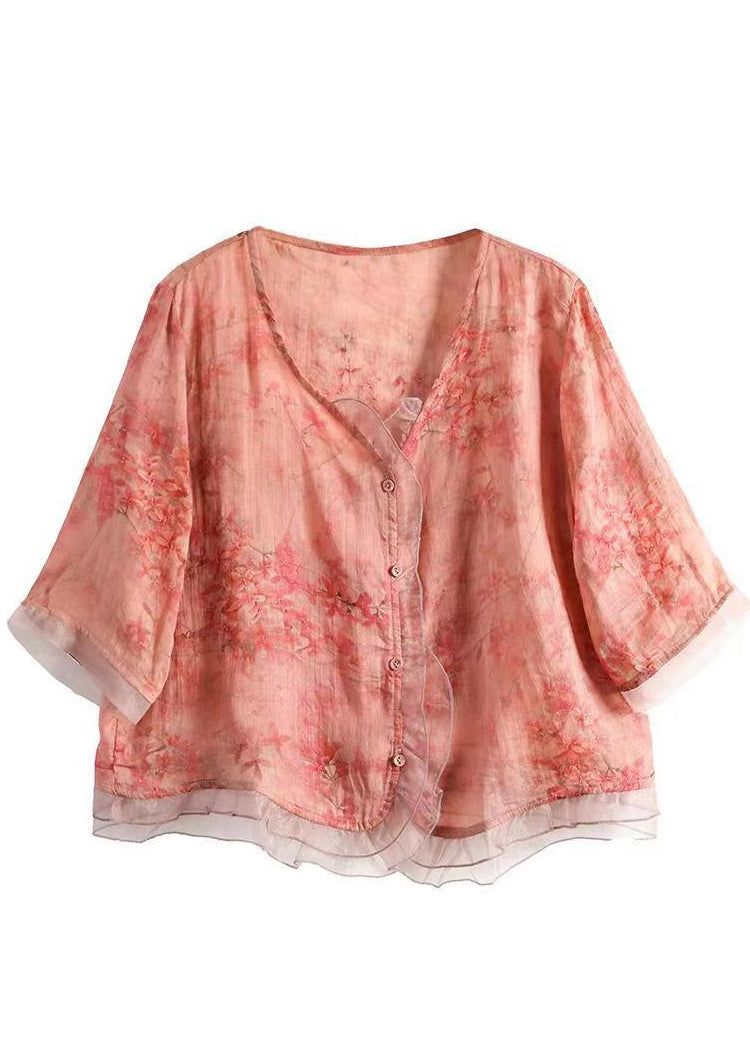 Well Tailored Top with a Graceful Silhouette