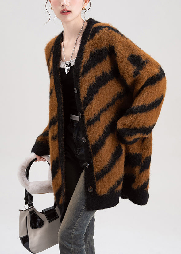 Polished Cardigan with an Effortless Classic Look