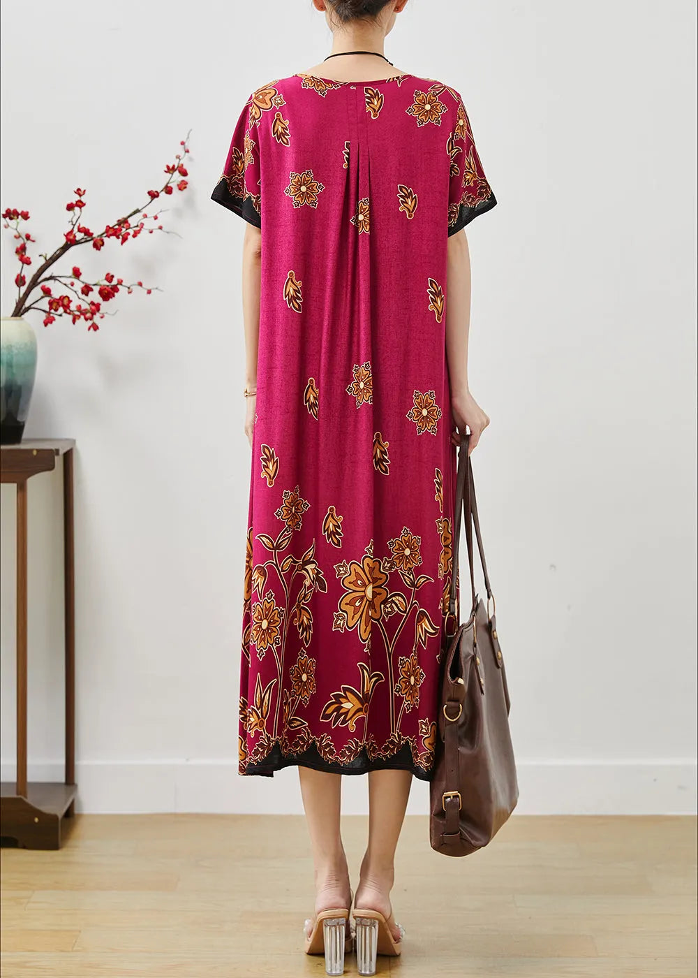Classic Vintage & Enduringly Stylish Dress