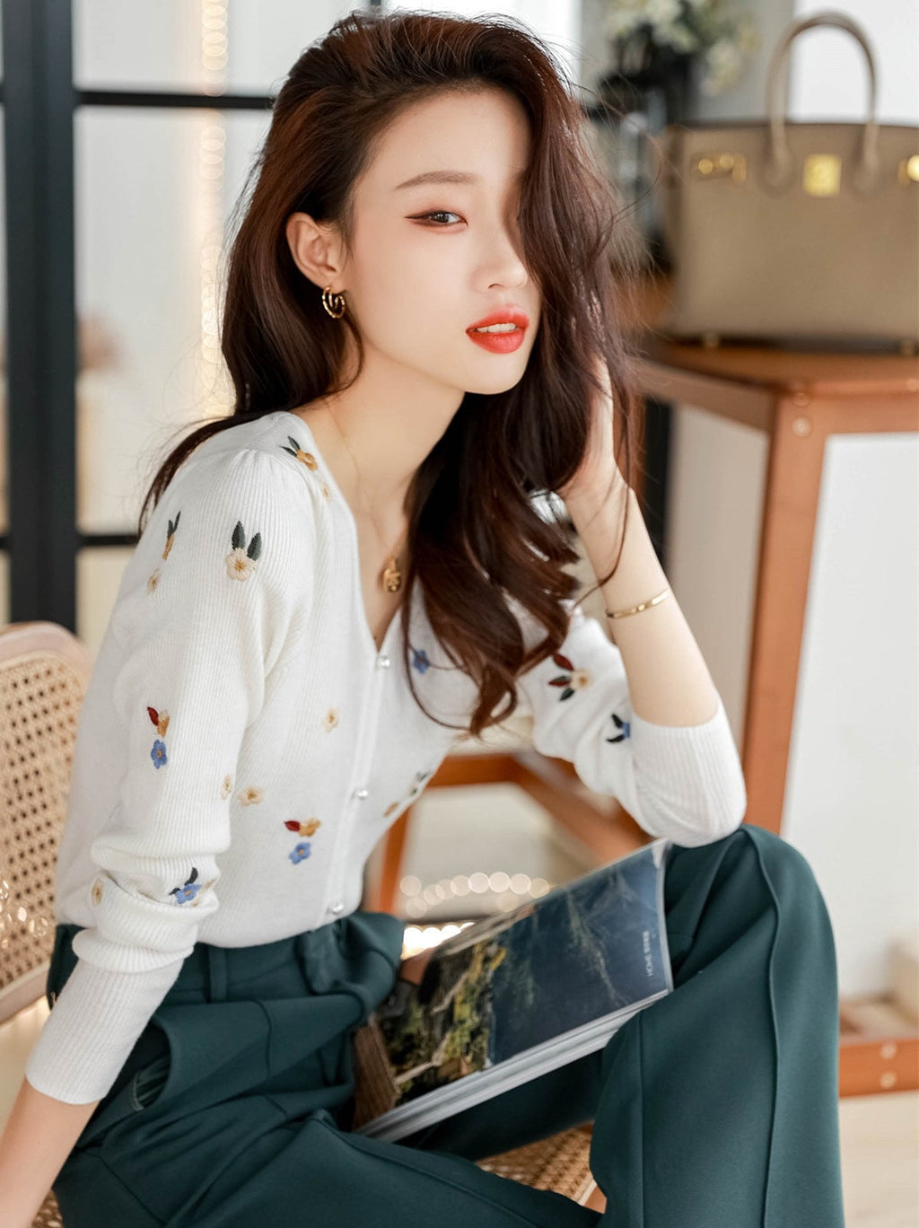Elegantly Styled Sweater for Everyday Wear