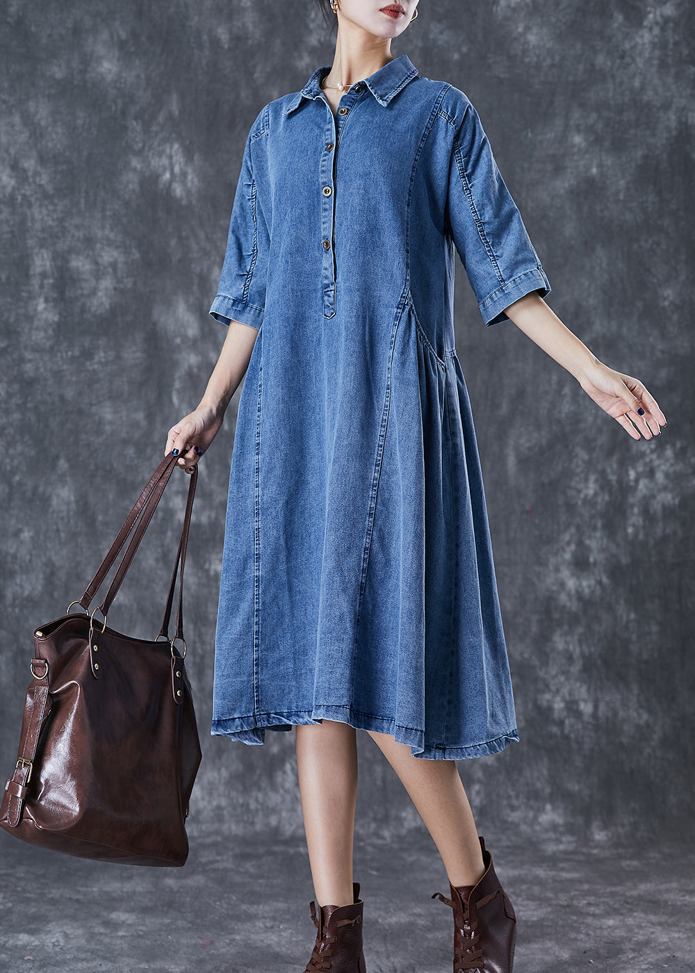 Sophisticated Dress with a Clean Classic Look