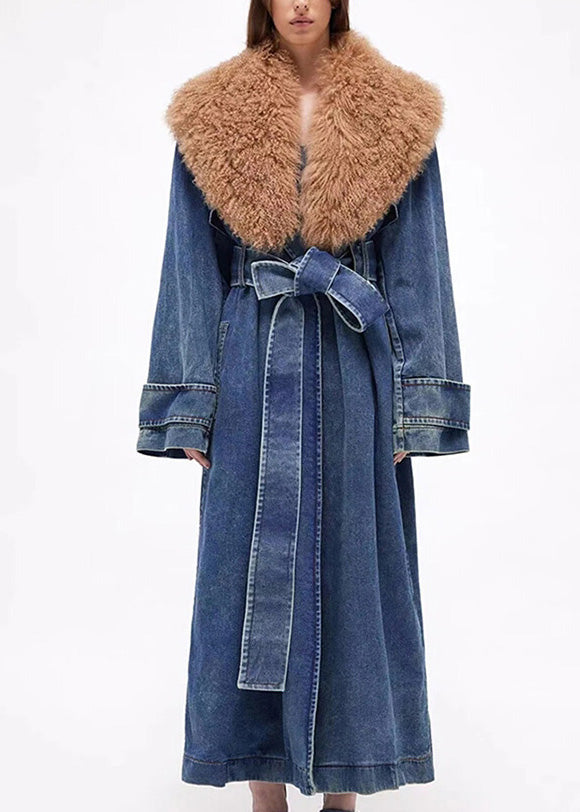 Elegantly Styled Coat for Everyday Wear