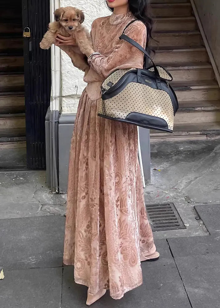 Gracefully Styled Dress for Any Occasion