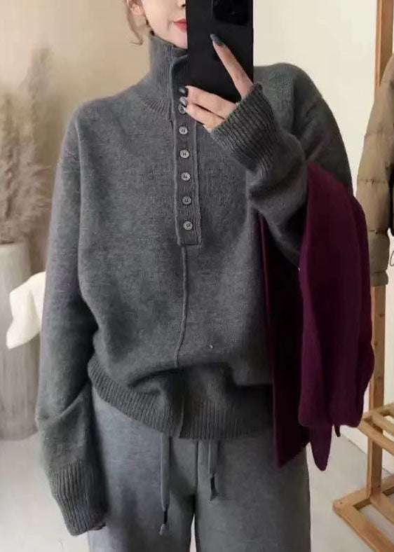 Beautifully Finished Sweater in a Timeless Design