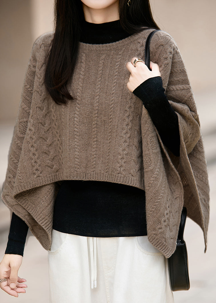Classic Vintage Sweater with a Flattering Fit