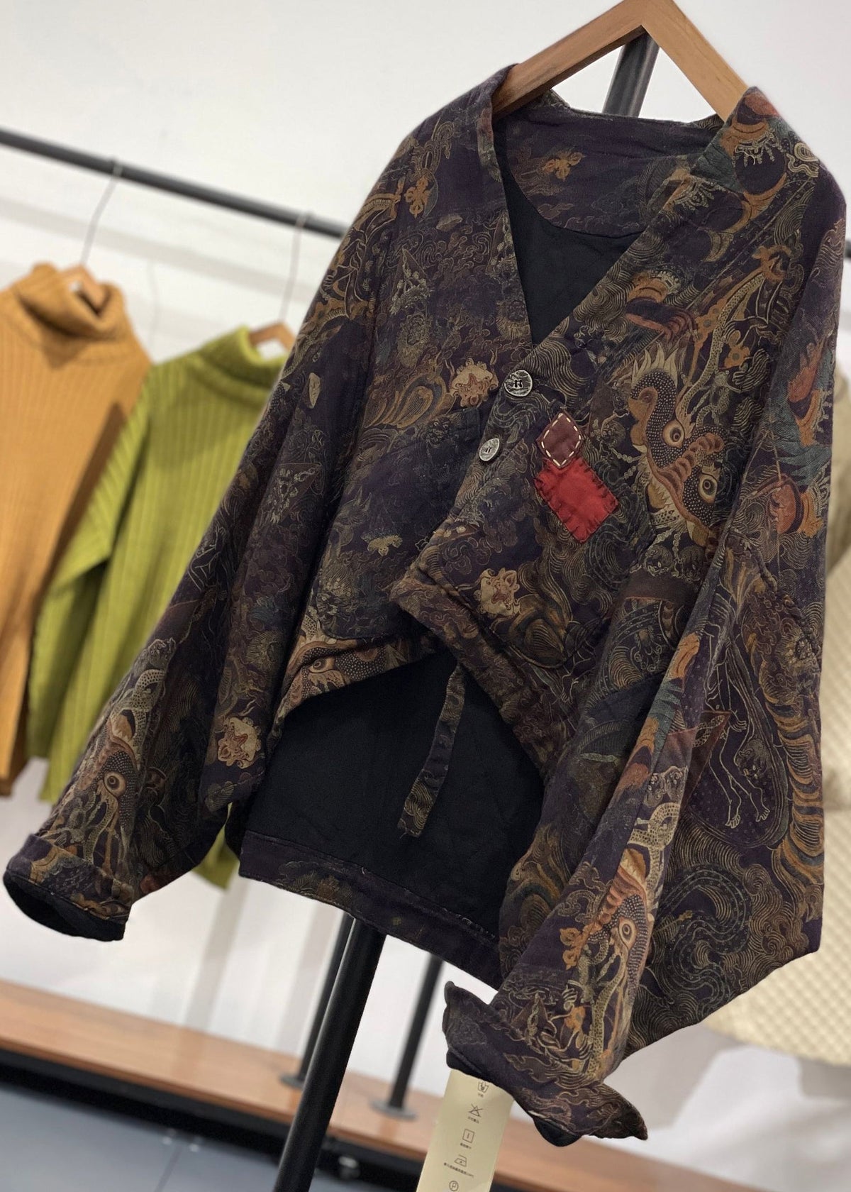 Gracefully Styled Coat for Any Occasion