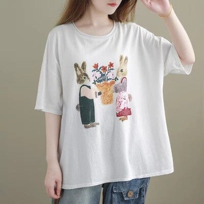 Well Tailored T-Shirt with a Graceful Silhouette