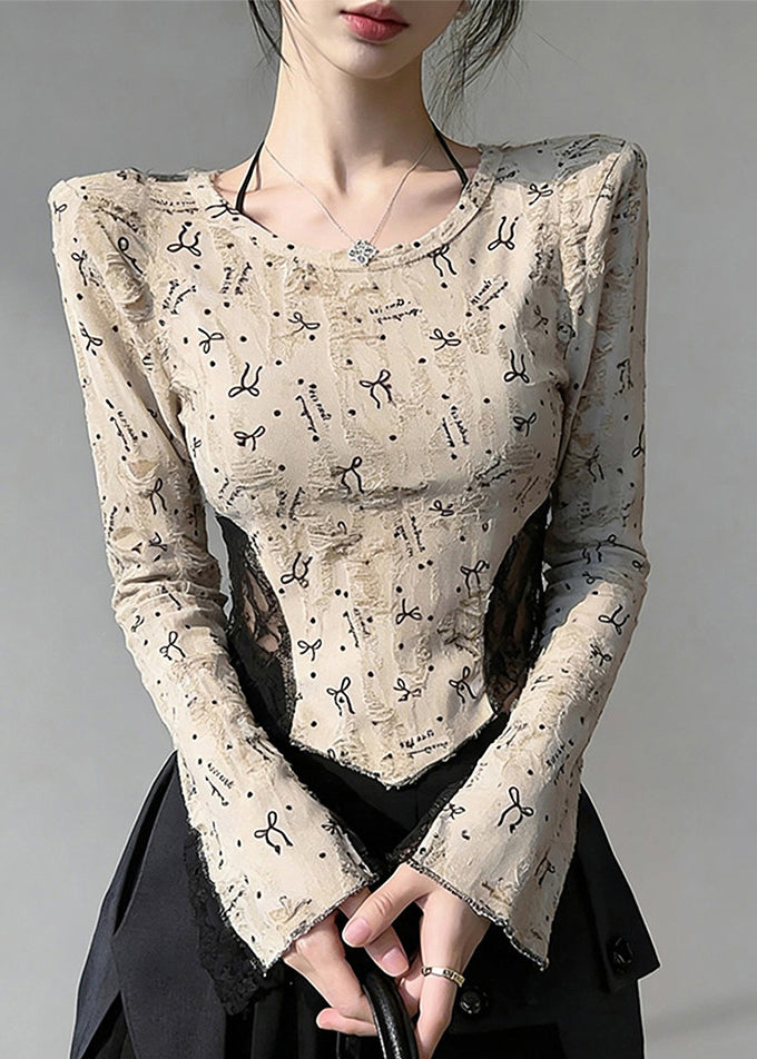 Gracefully Styled Blouse for Any Occasion