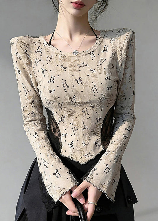 Gracefully Styled Blouse for Any Occasion