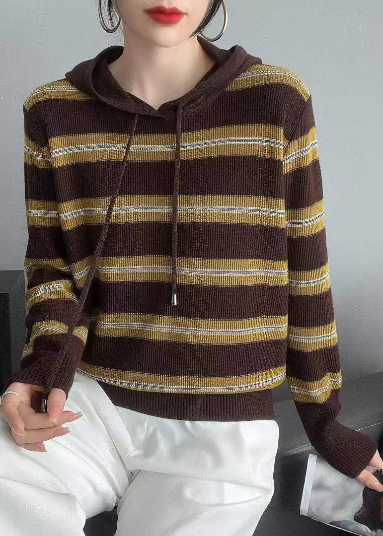 Polished Top with an Effortless Classic Look