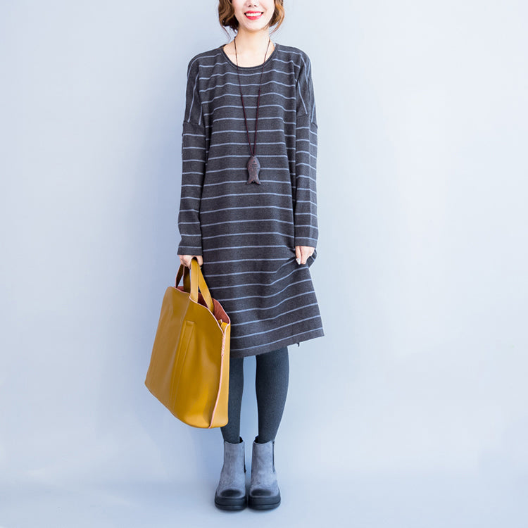 Well Tailored Sweater with a Graceful Silhouette