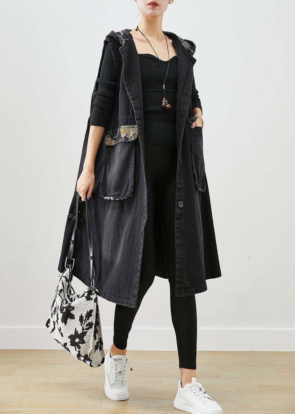 Well Tailored Garment with a Graceful Silhouette
