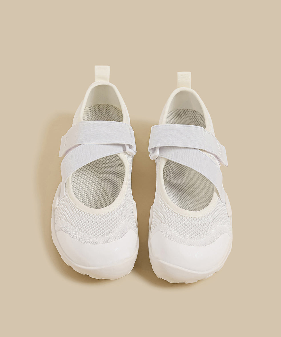 Chic Orthopedic Shoes with Unique Design