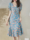 Classic Vintage & Enduringly Stylish Dress