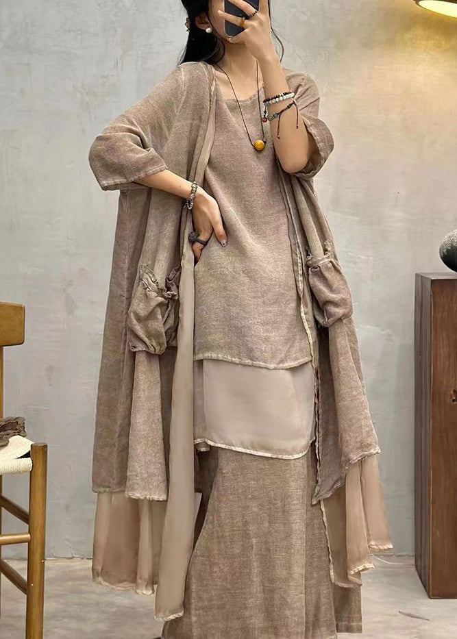Classic Vintage Cardigan with a Flattering Fit