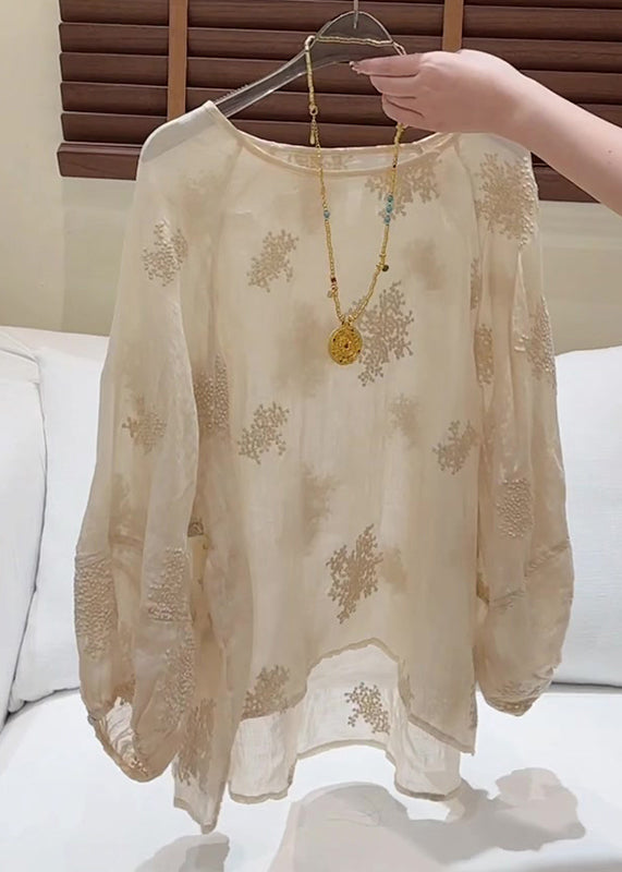 Beautifully Finished Blouse in a Timeless Design